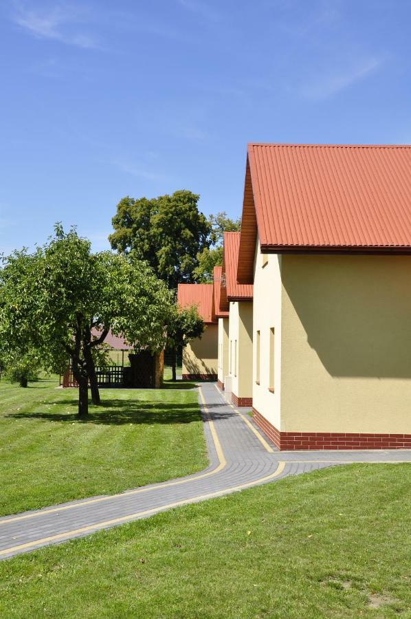 Hotel Zielona Przystan Manasterz Exterior foto